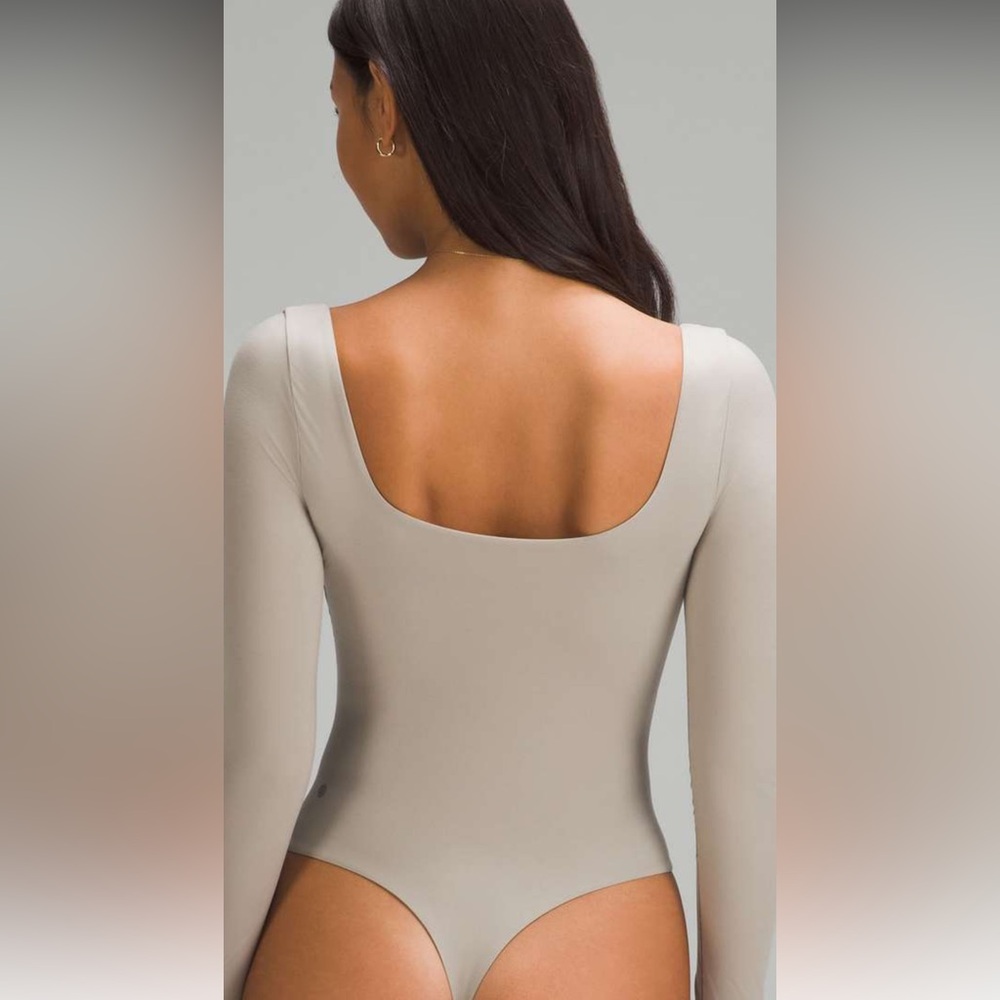 190. Lululemon Wundermost Ultra-Soft Nulu Square-Neck Bodysuit
Riverstone - Picture 4 of 4